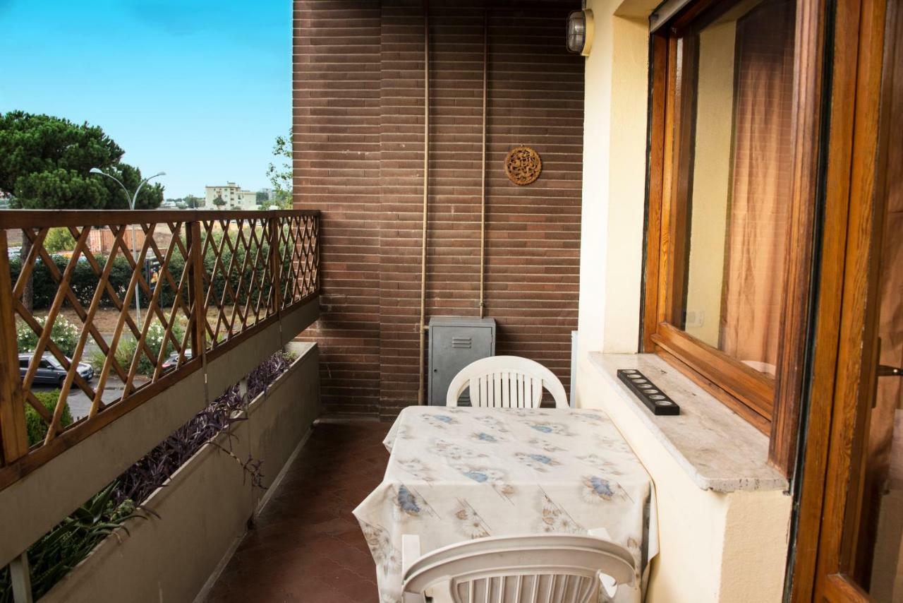 Roma Cinecitta Apartment Exterior photo